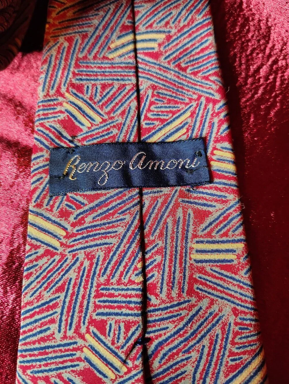 Renzo Amoni brand renzo